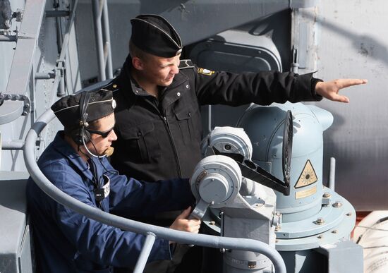 Учения кораблей Тихоокеанского флота России