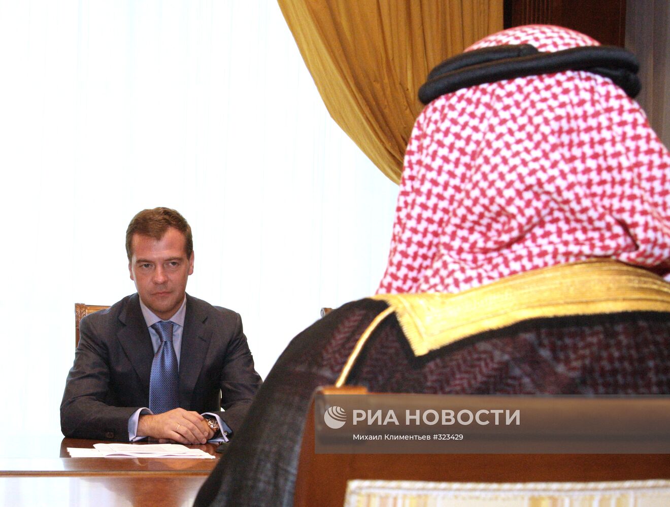 Дмитрий Медведев и Бандар бин Султан бин Абдель Азиз Аль Сауд