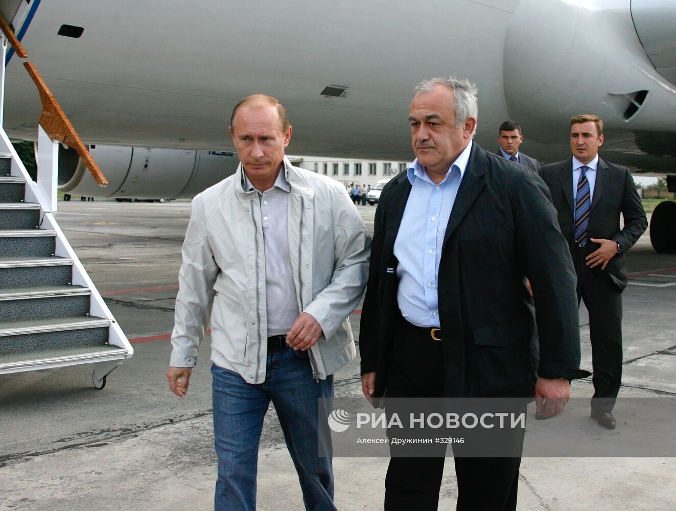 В.Путин прибыл в Северную Осетию