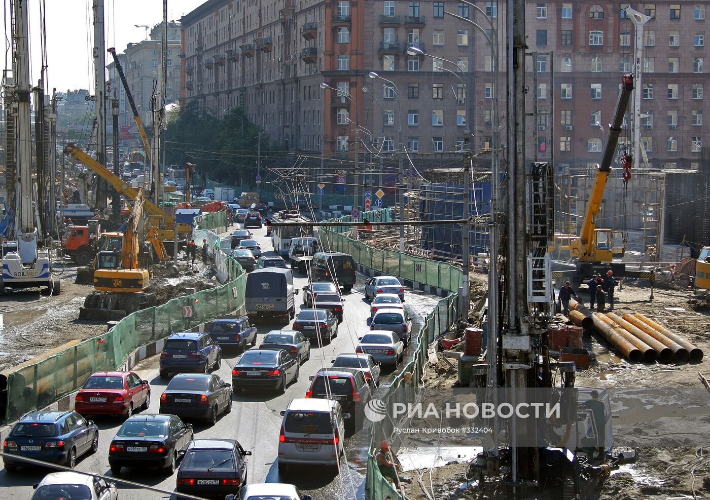 Строительство новой транспортной развязки в Москве