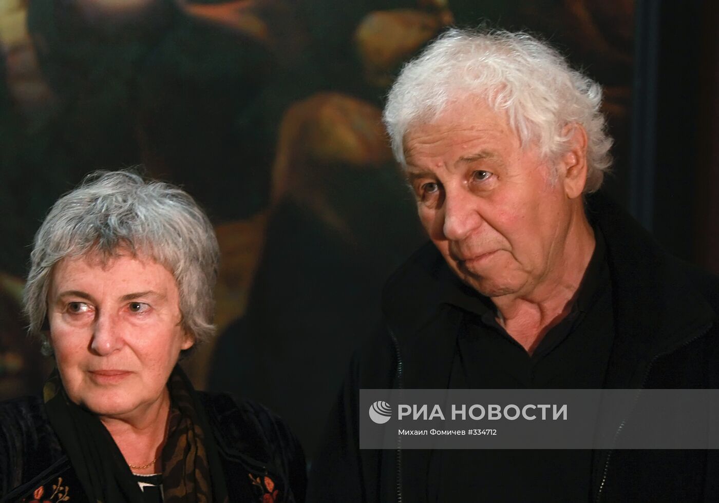 Выставка "Илья и Эмилия Кабаковы." готовится к открытию в Москве