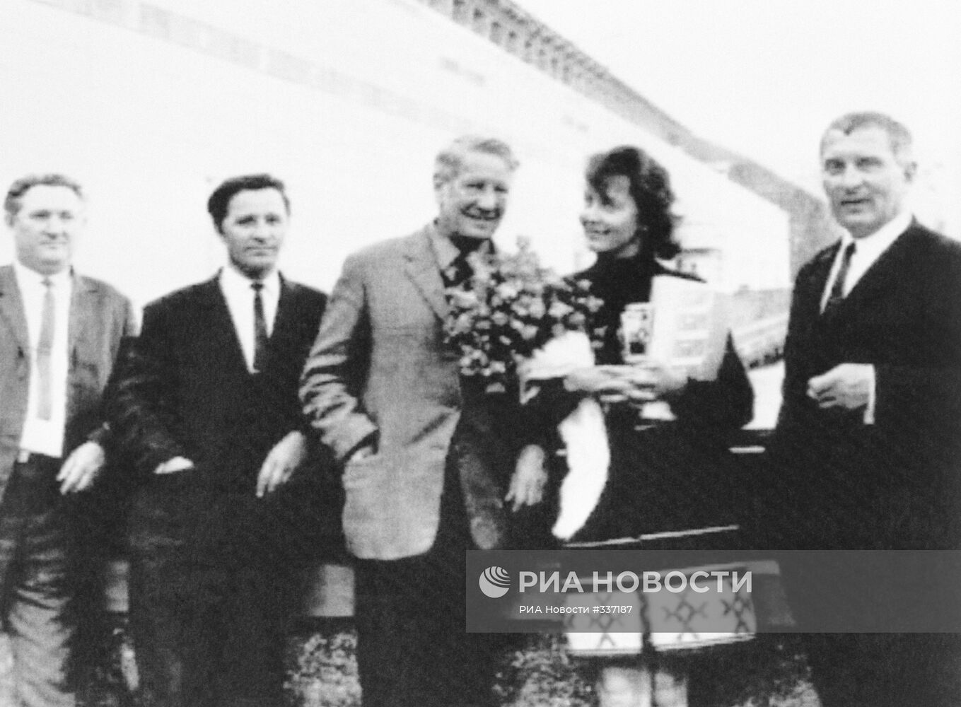 Советский разведчик Ким Филби с женой Руфиной