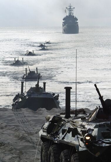 Высадка морского и воздушного десанта Балтийского флота РФ