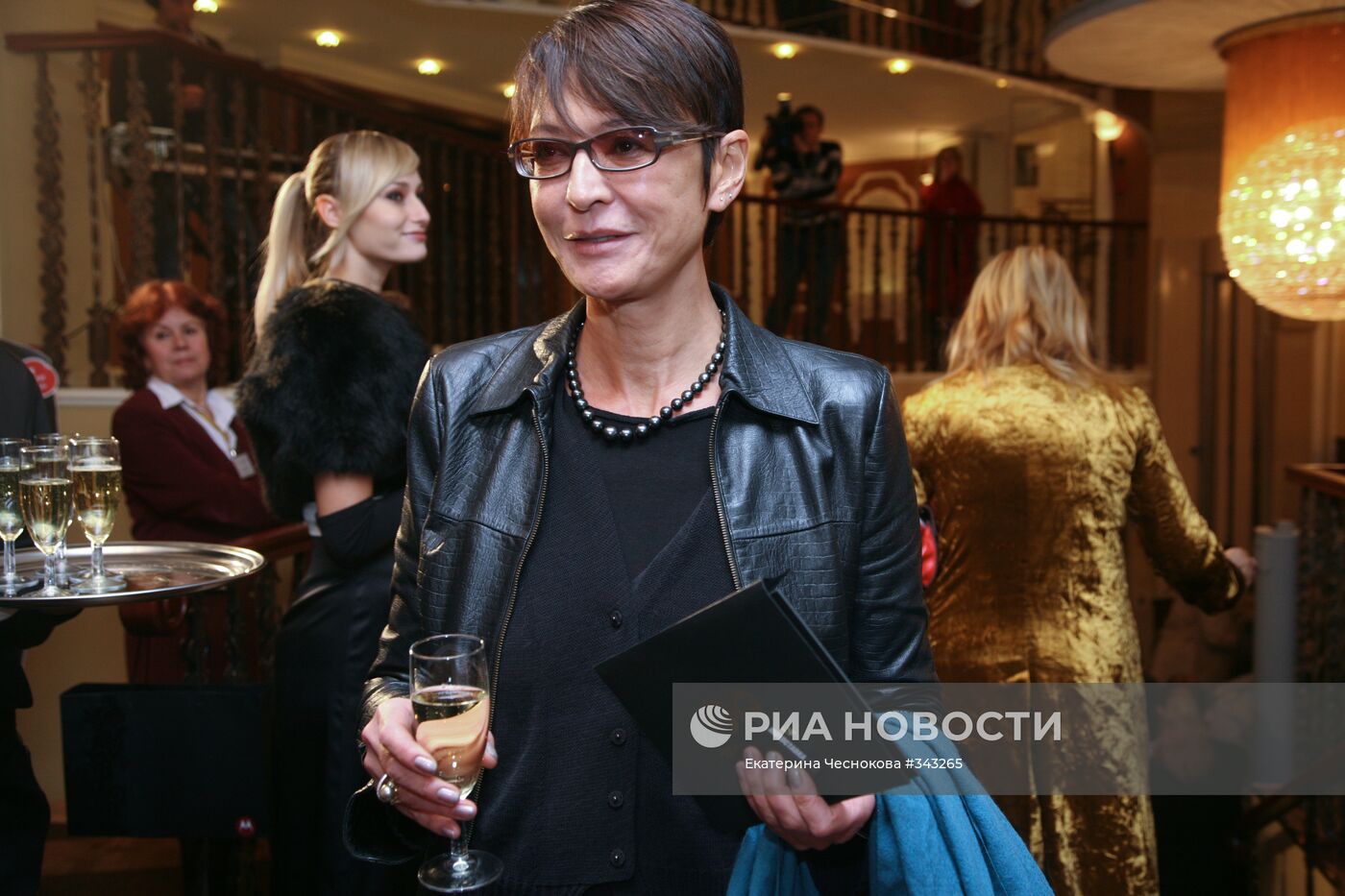Ирина Хакамада на церемонии вручения премии журнала «GQ»