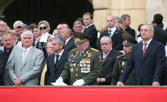 Военный парад в Абхазии