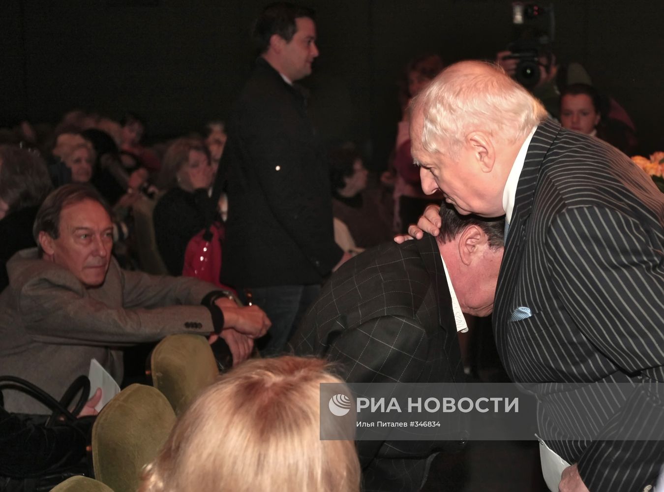 Сбор труппы театра «Ленком»