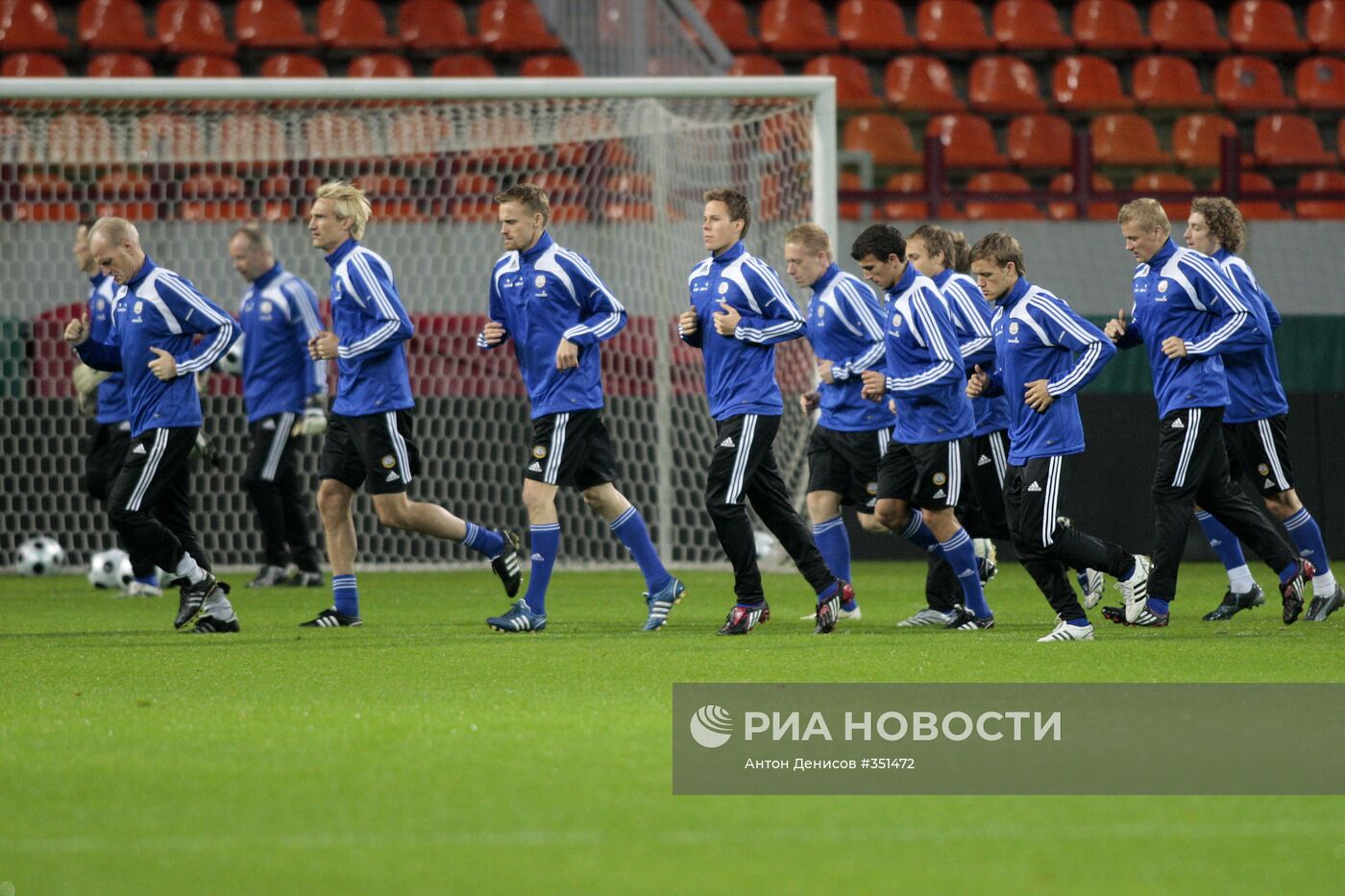 Тренировка сборной Финляндии перед отборочным матчем ЧМ-2010