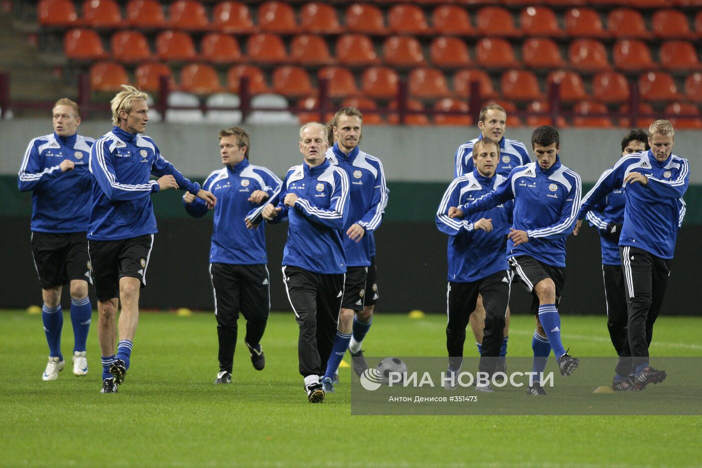 Тренировка сборной Финляндии перед отборочным матчем ЧМ-2010