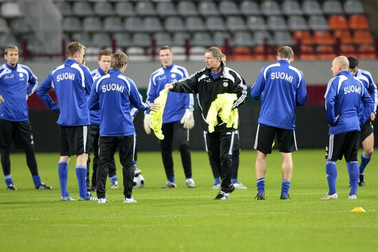 Тренировка сборной Финляндии перед отборочным матчем ЧМ-2010