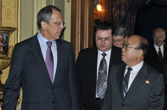 Встреча министров иностранных дел КНДР и России