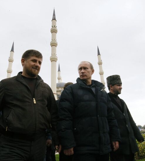 Поездка В.Путина в Чечню