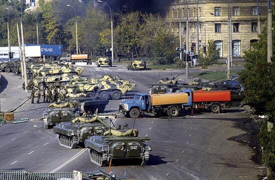 Военная техника на улицах Москвы 4 октября 1993 г.