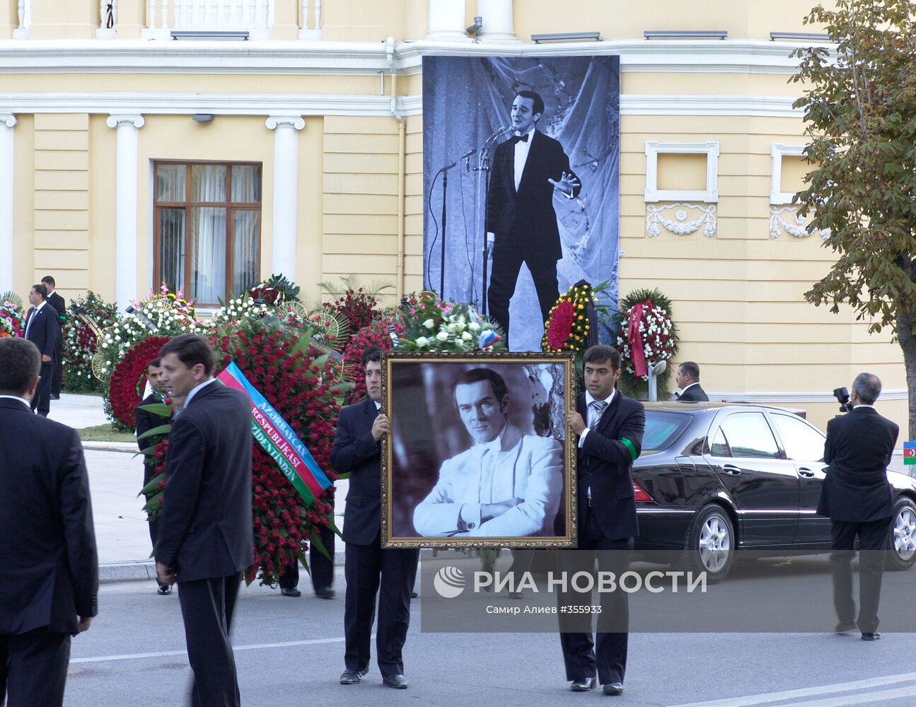 Могила муслима магомаева фото