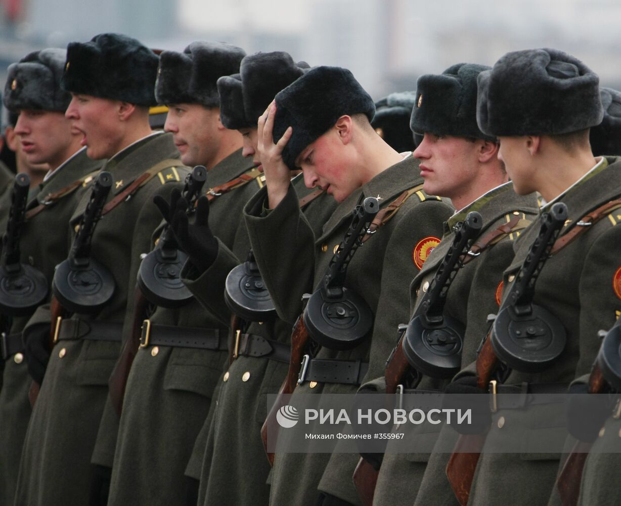 На Ходынском поле прошла репетиция парада