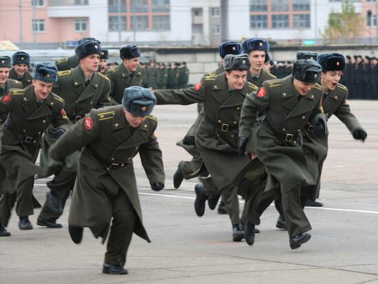 На Ходынском поле прошла репетиция парада