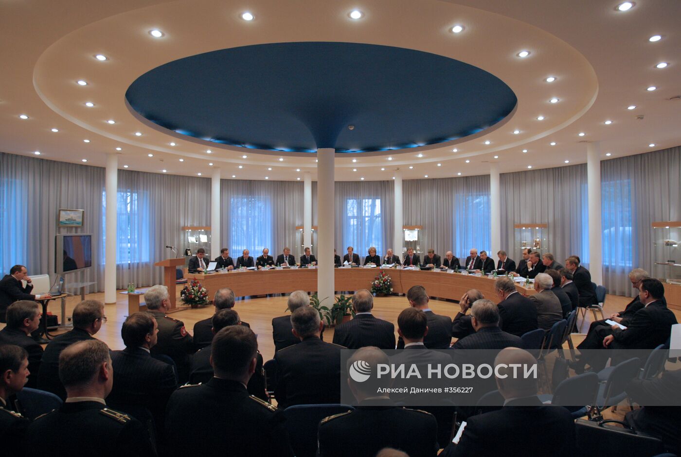 Визит вице-премьера РФ Сергея Иванова в Санкт-Петербург