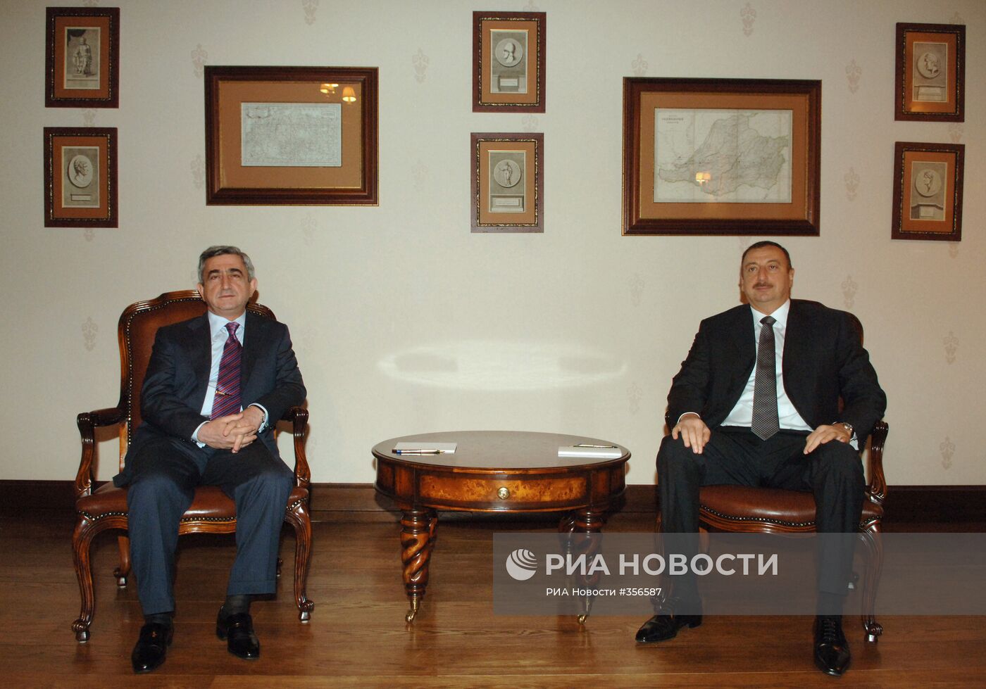 Переговоры по проблеме Нагорного Карабаха