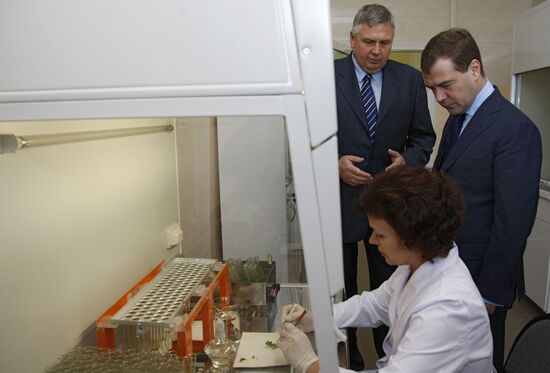 Рабочая поездка президента России в Дмитровский район