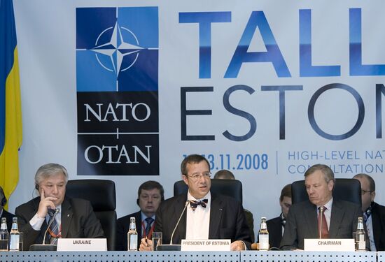 Открытие рабочей сессии НАТО-Украина на уровне министров обороны