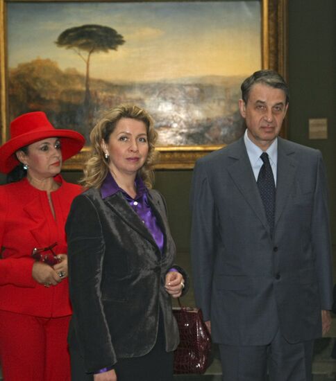 Супруга президента РФ посетила выставку в ГМИИ им. Пушкина