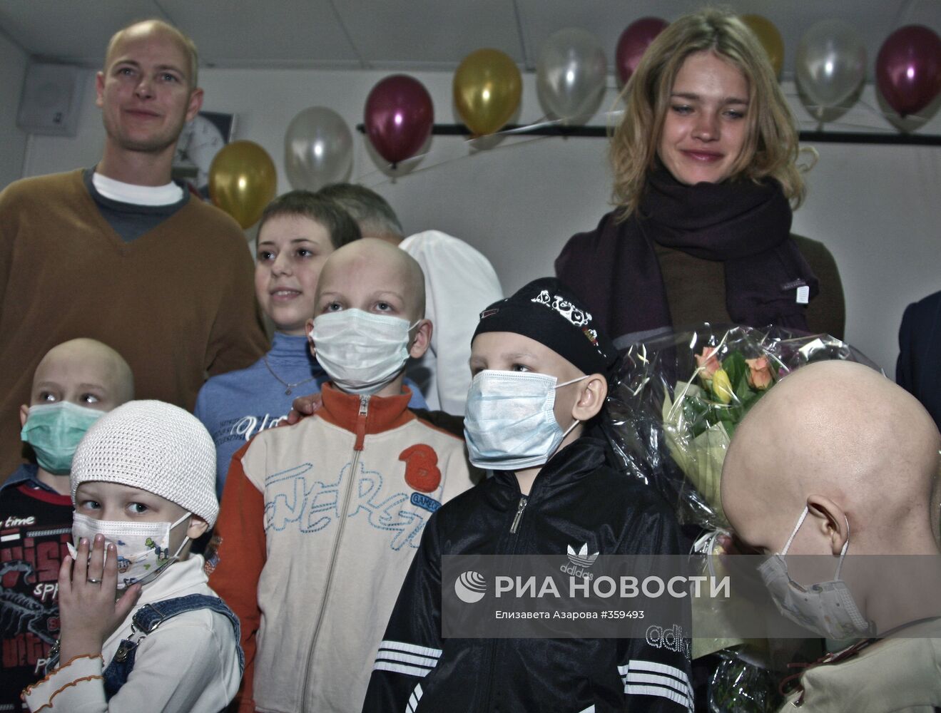Открытие детского городка фондом "Обнаженные сердца"
