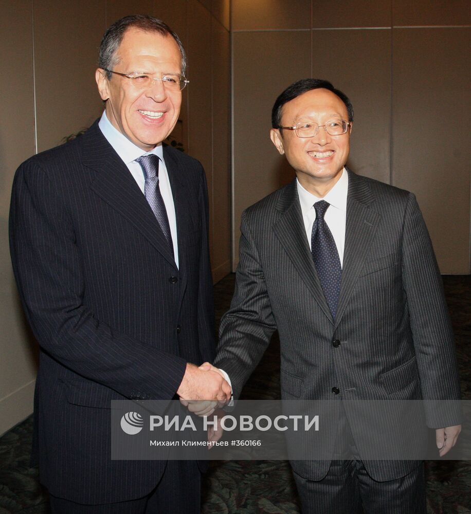 Встреча министров иностранных дел России и Китая