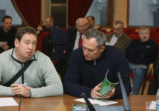 Встреча ведущих российских футбольных тренеров
