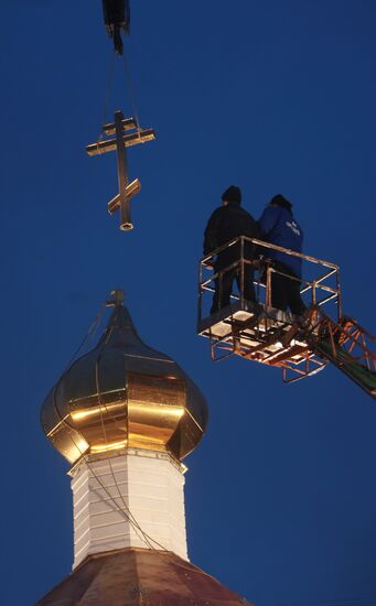 В Москве построили храм за сутки
