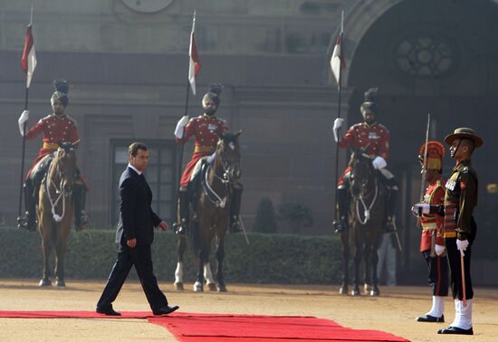 Второй день официального визита Дмитрия Медведева в Индию