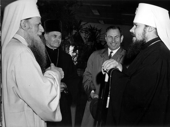Архивные фотографии патриарха Алексия Второго
