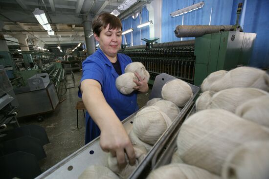 Фабрика оренбургских пуховых платков