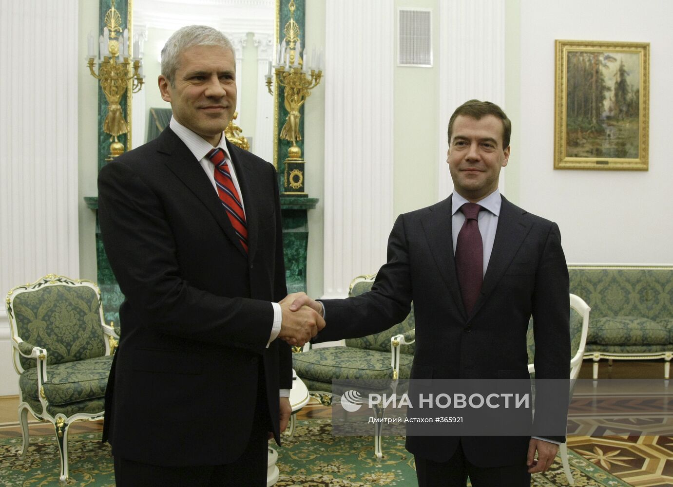 Президент РФ Д.Медведев и президент Сербии Б.Тадич