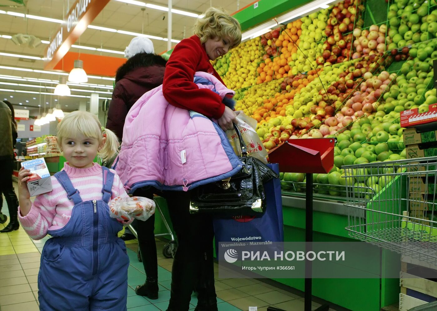 Торговля в магазинах в канун Нового года