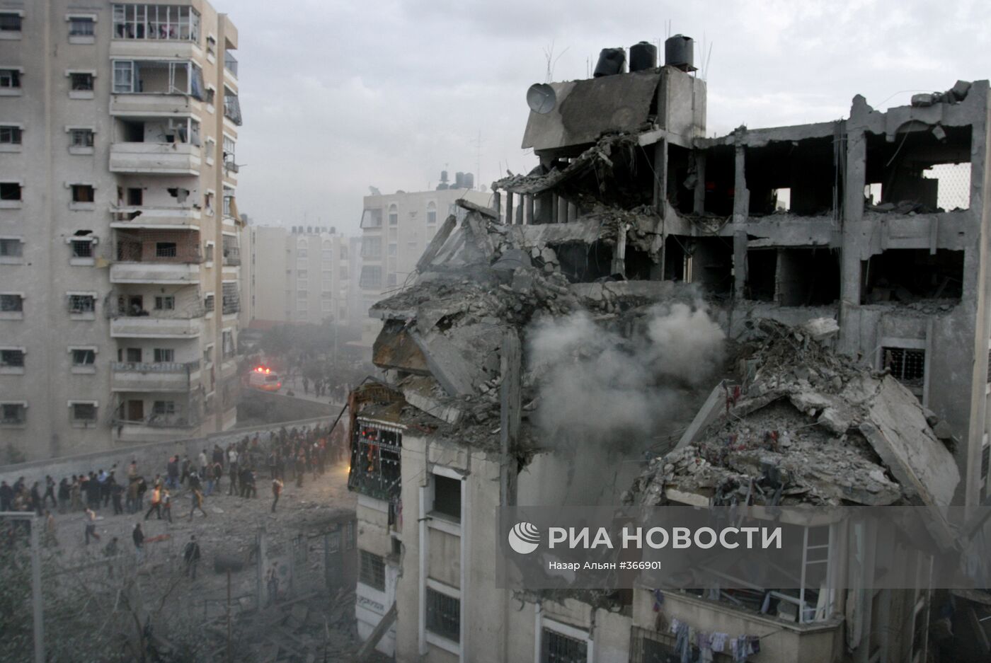 В секторе Газа во время авиаударов израильских ВВС