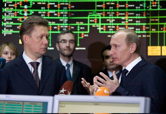 Премьер-министр РФ В.Путин посетил диспетчерскую ОАО "Газпром"