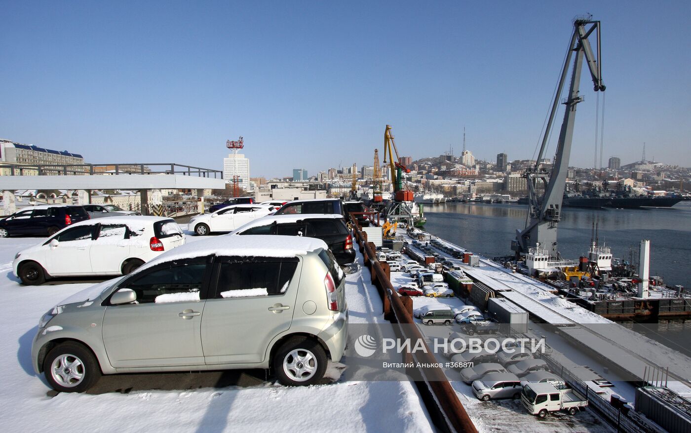 Склад временного хранения автомобилей во Владивостокском порту