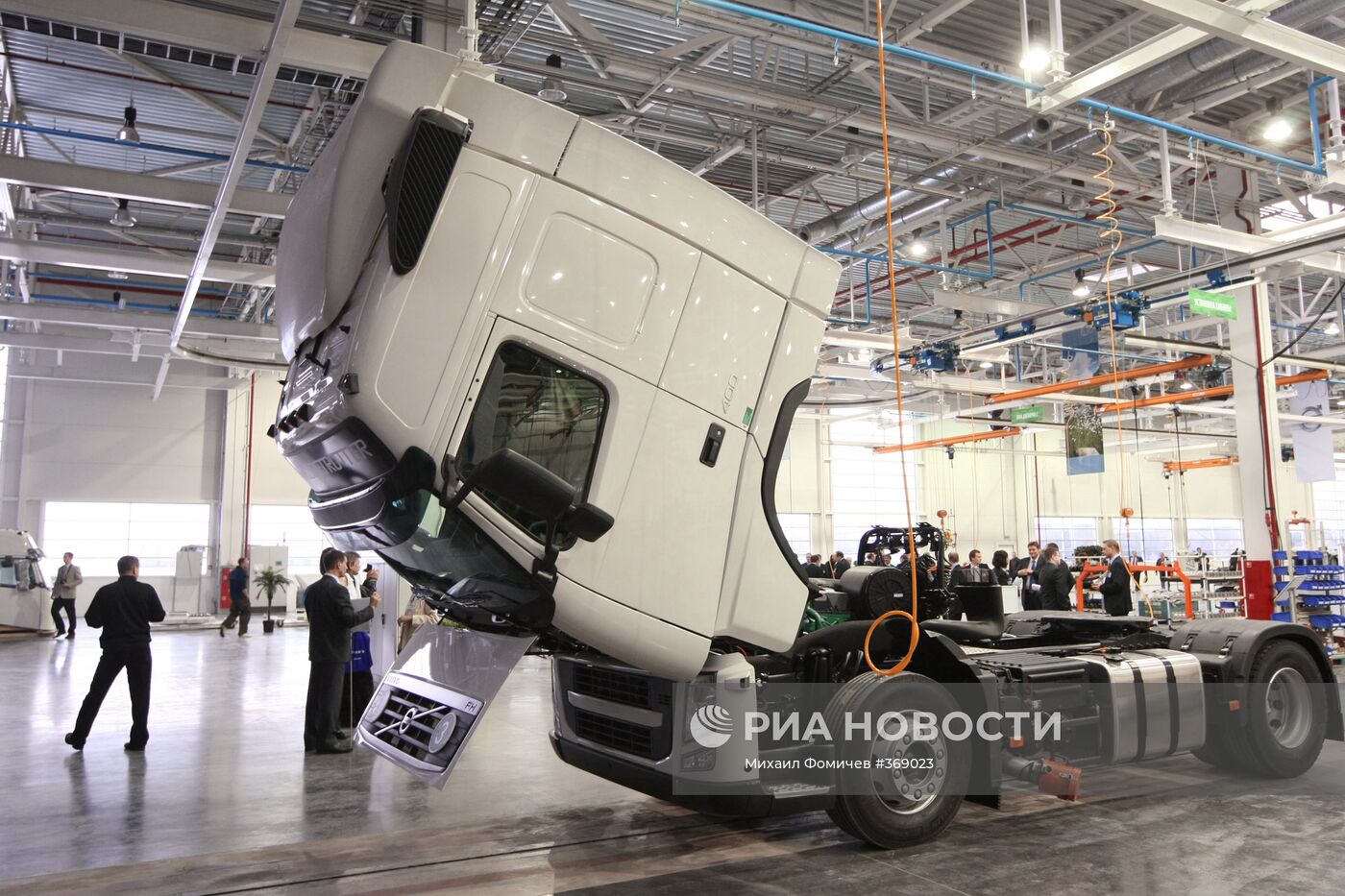 Открытие завода Volvo Group в Калуге