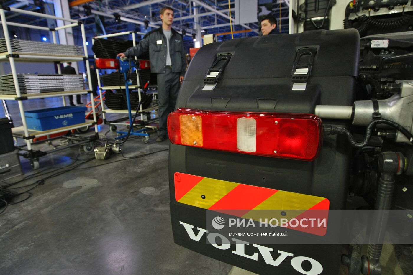 Открытие завода Volvo Group в Калуге