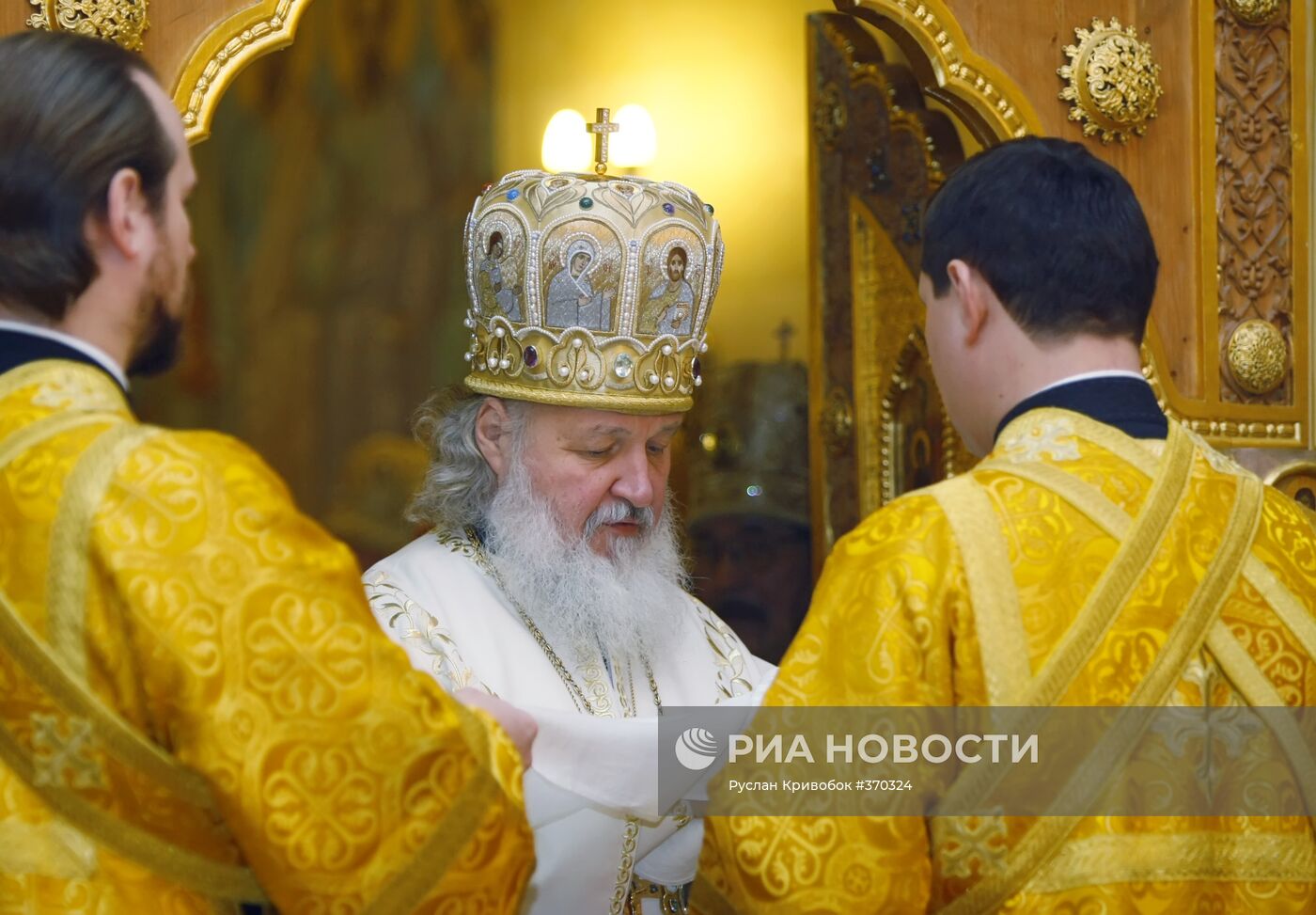 Божественная литургия в день начала работы Поместного Собора РПЦ