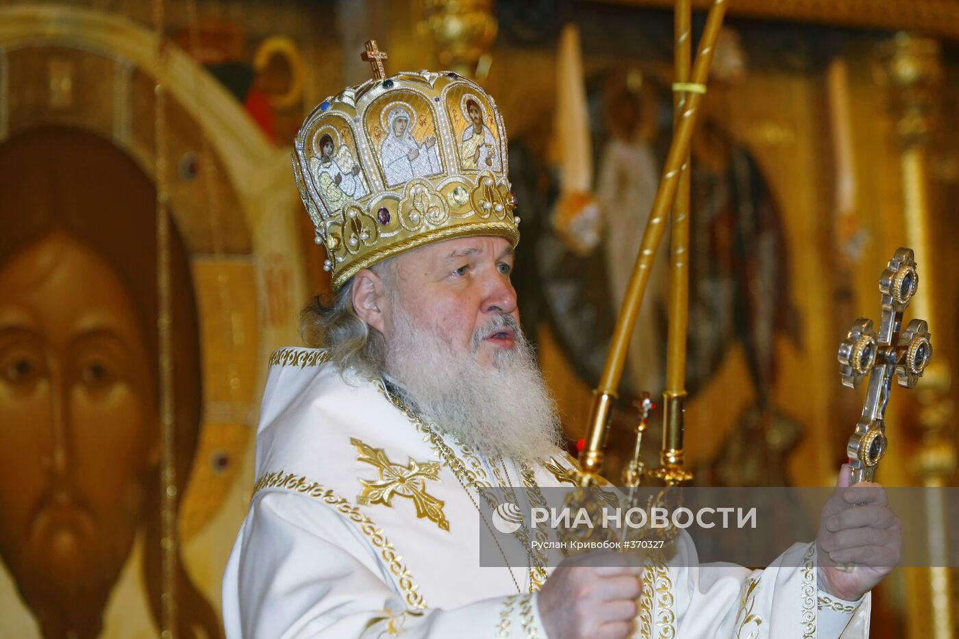 Божественная литургия в день начала работы Поместного Собора РПЦ