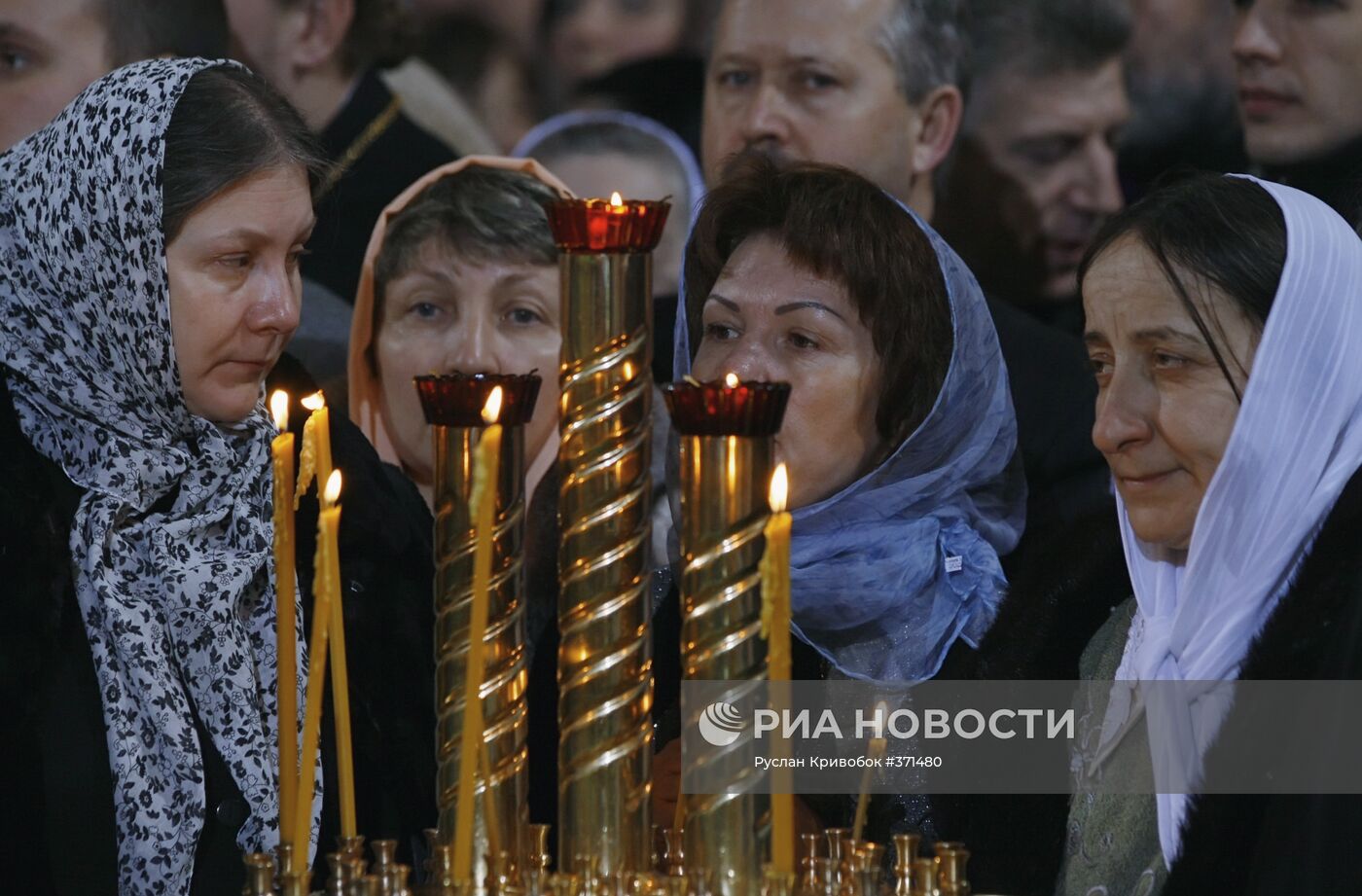 Церемония интронизации Патриарха Московского и всея Руси Кирилла