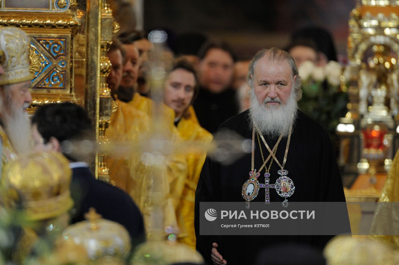 Церемония интронизации Патриарха Московского и всея Руси Кирилла