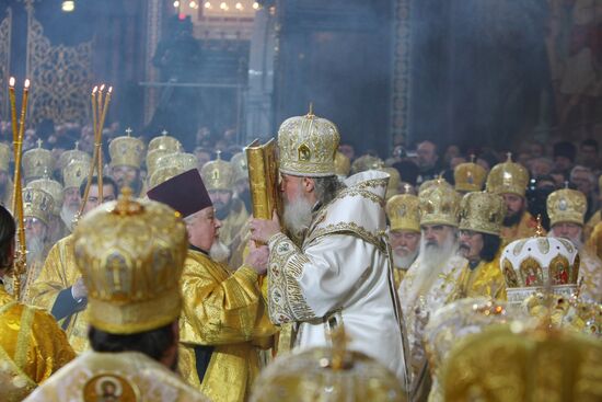 Церемония интронизации Патриарха Московского и всея Руси Кирилла