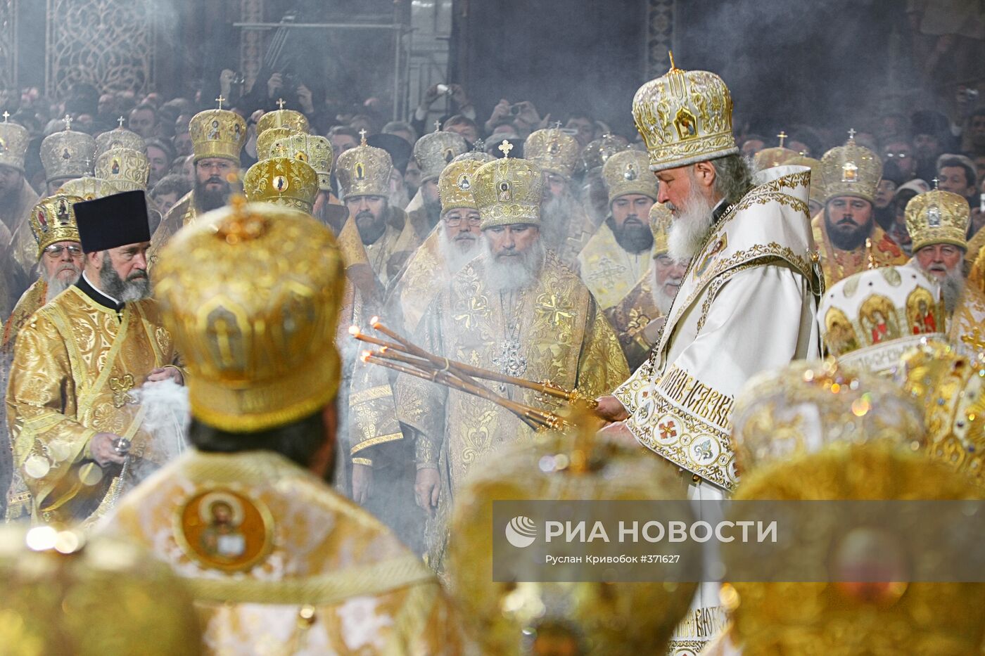 Церемония интронизации Патриарха Московского и всея Руси Кирилла