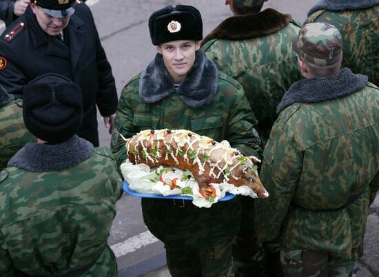 "Неустрашимый" вернулся в Балтийск из похода к берегам Сомали