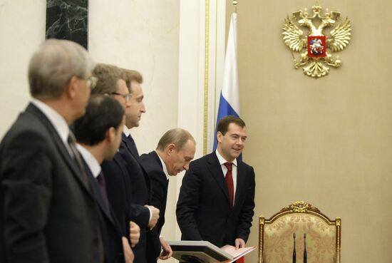 Президент России провел совещание по экономическим вопросам