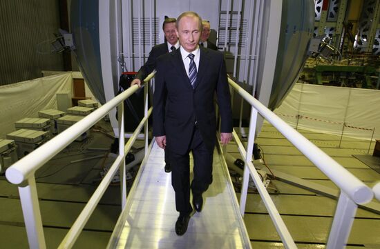 В.Путин посетил Российскую самолетостроительную корпорацию "МиГ"