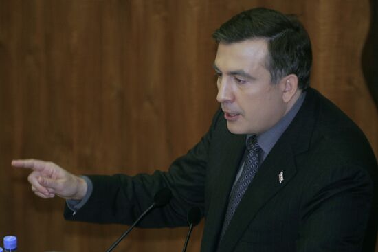 Выступление президента Грузии М.Саакашвили в парламенте Грузии