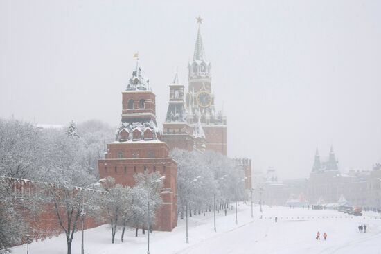 Снегопад в Москве