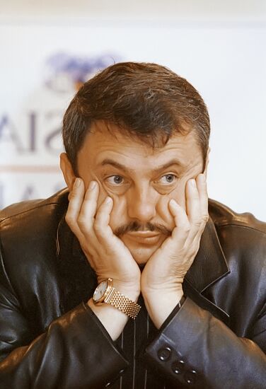 Губернатор Новгородской области М.Прусак